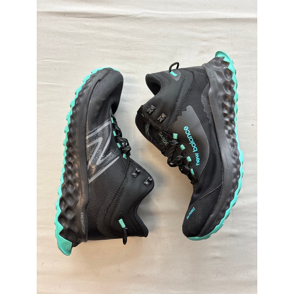 New Balance Fresh Foam Garoe Mid Trail Running Shoes Black Teal MTGAROCCJ Mens